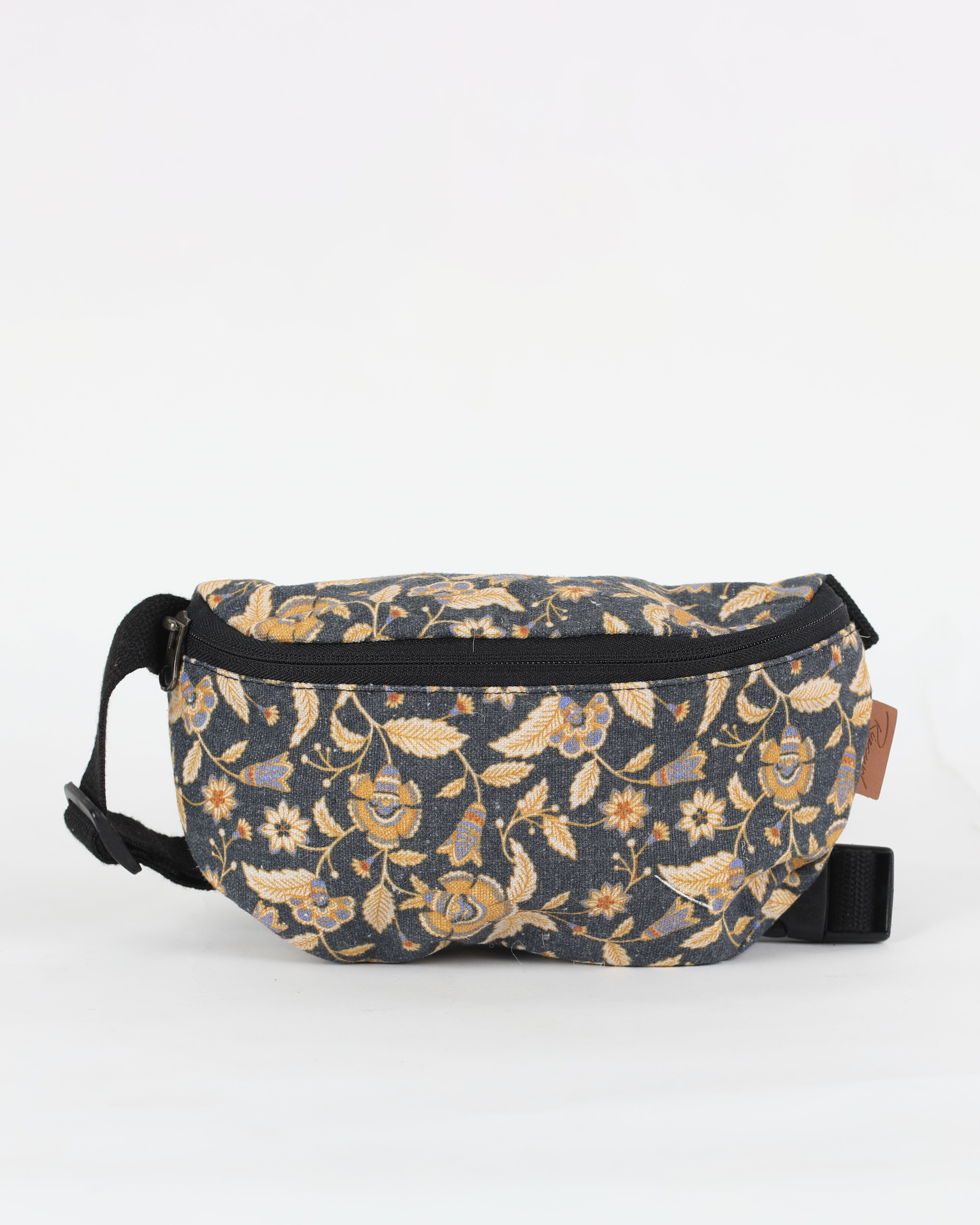 Canvas Waist Bag - Surf Equipment for womens – Rip Curl Indonesia